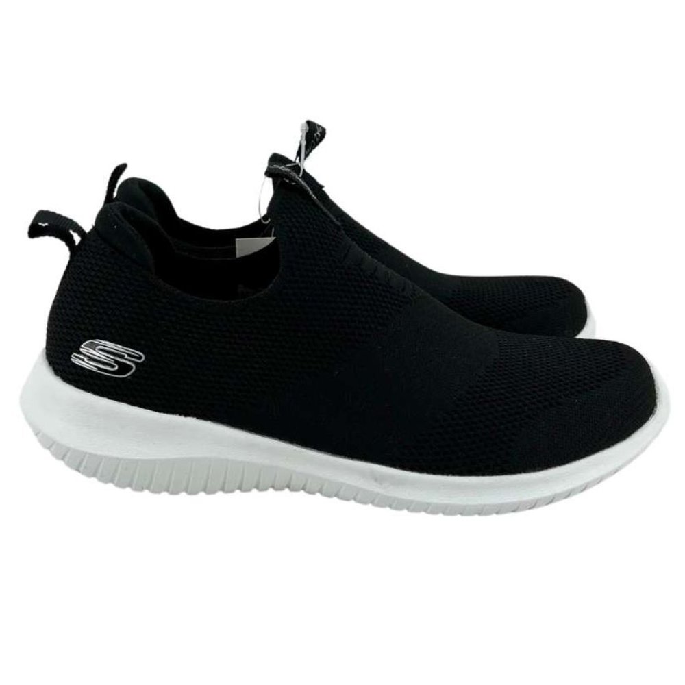 Skechers Women's Running Shoes | Slip-On | Breathable | Size 6 | Black